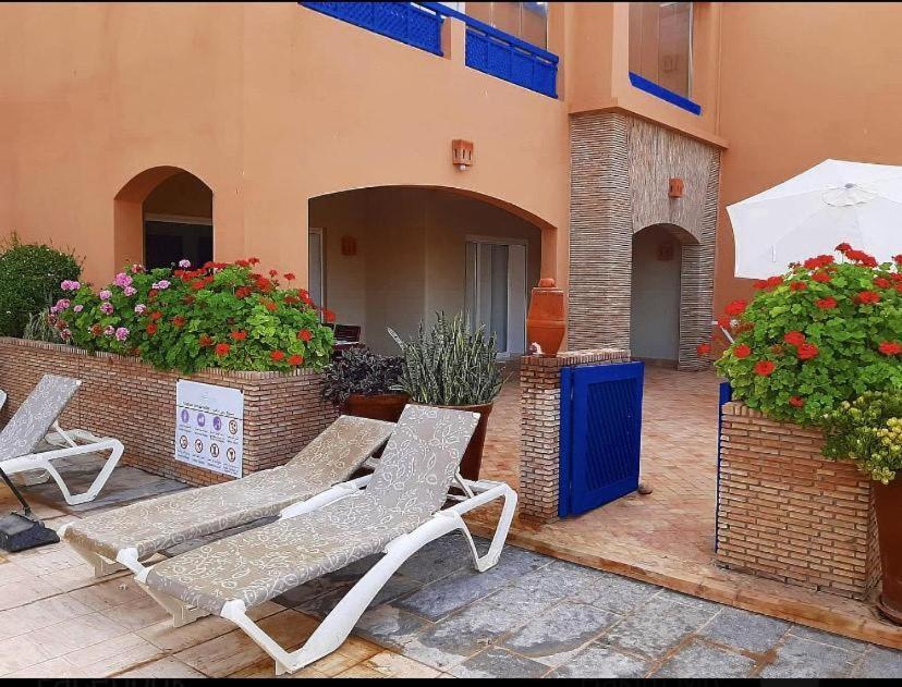 Paradis Plage Pieds Dans L'Eau - Superbe Appartement & Jaccuzi Agadir Kültér fotó