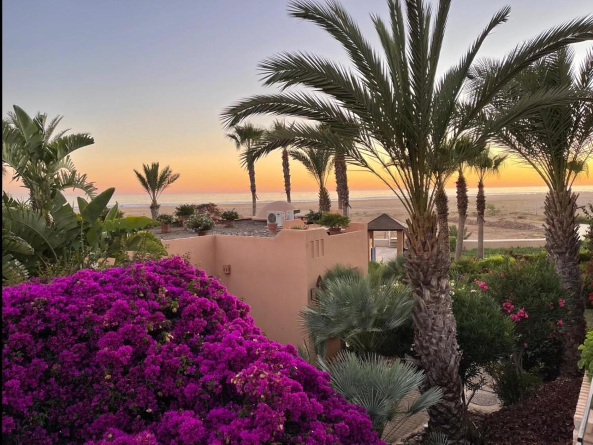 Paradis Plage Pieds Dans L'Eau - Superbe Appartement & Jaccuzi Agadir Kültér fotó